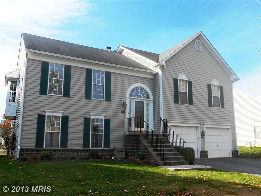 1018 Dulaney Mill Dr, Frederick, MD 21702 - photo 1