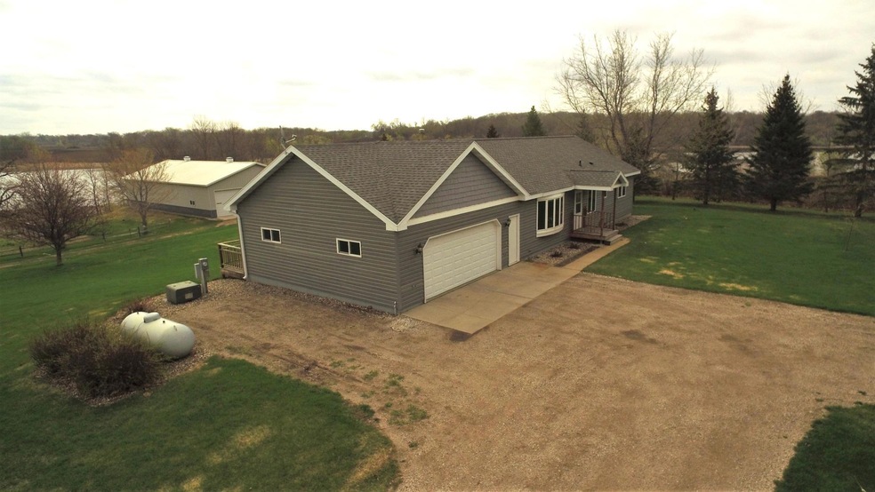 10800 Minnesota 27, Alexandria, MN 56308 - photo 1