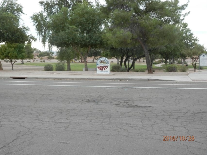 10 S 130th Place, Chandler, AZ 85225 - photo 1