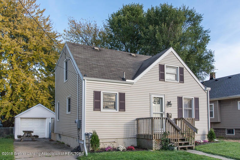 1823 S Martin Luther King jr Blvd, Lansing, MI 48910 - photo 1