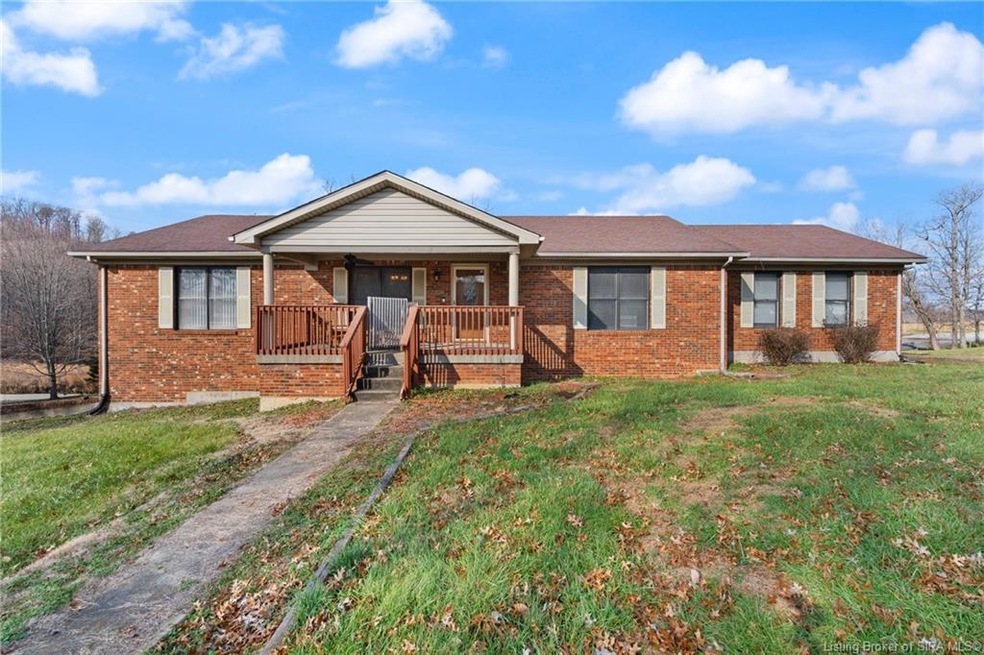 2204 E Arrowhead Dr, New Albany, IN 47150 - photo 1