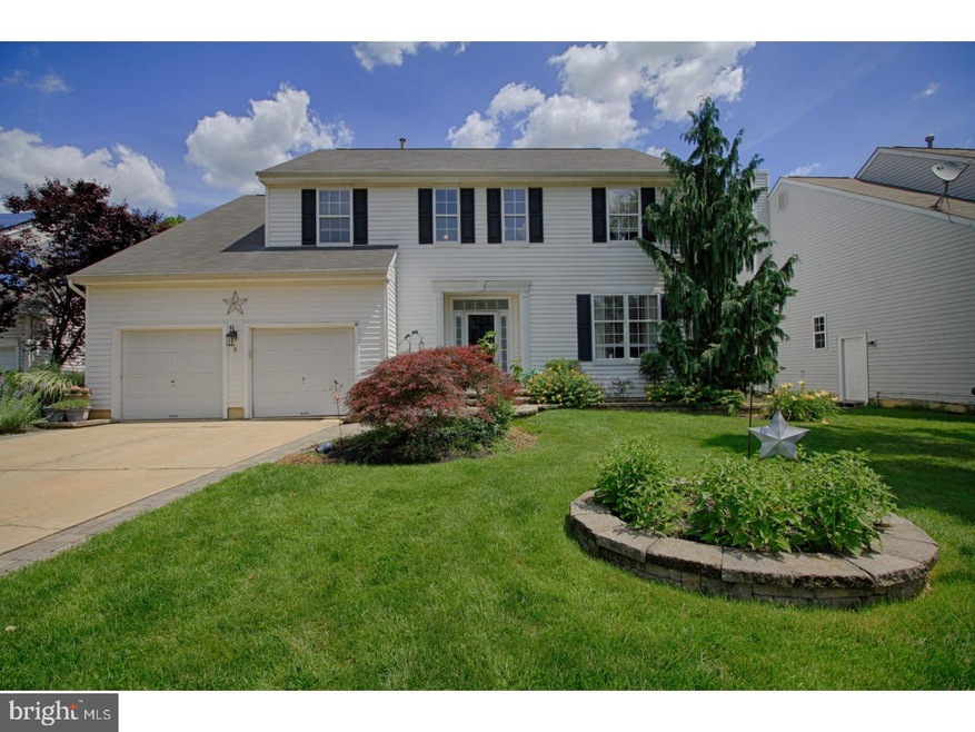 9 Brentwood Dr, Burlington, NJ 08016 - photo 1