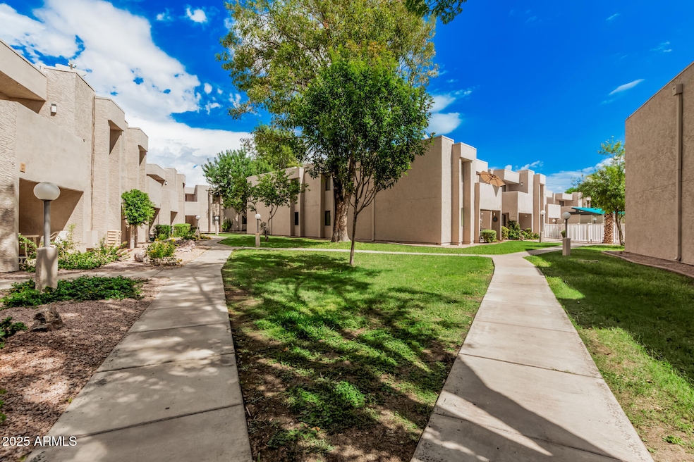 1920 W Lindner Ave unit 269, Mesa, AZ 85202 - photo 1