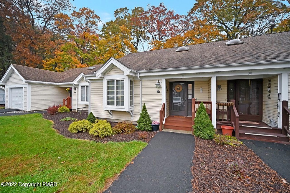 31 Harmon Dr, Stroudsburg, PA 18360 - photo 1