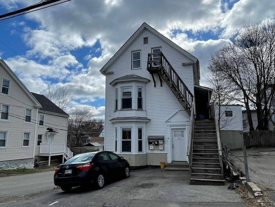 21 Wentworth St, Biddeford, ME 04005 - photo 1