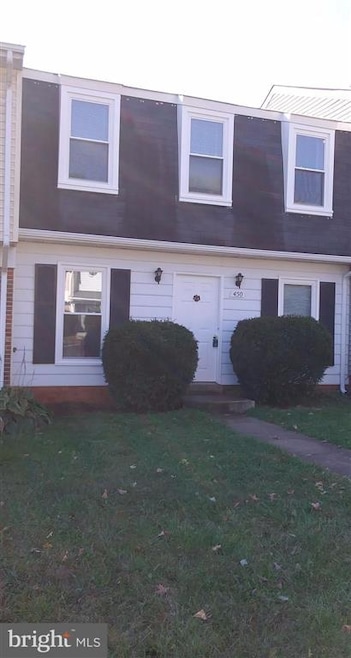 450 Denning Ct, Warrenton, VA 20186 - photo 1