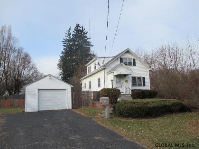 429 Stanford Ave, Schenectady, NY 12304 - photo 1