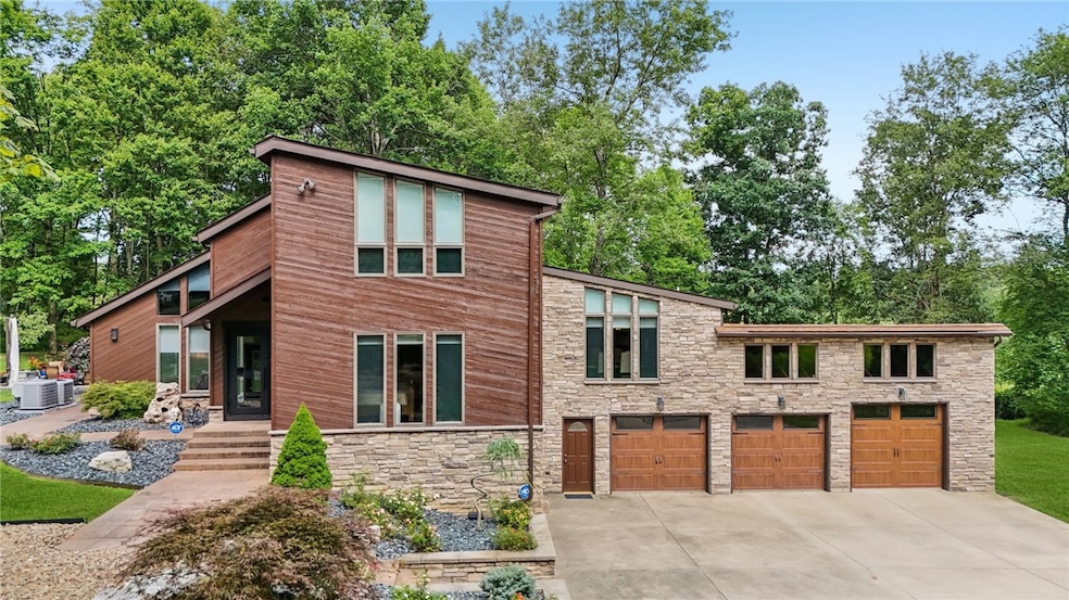 Under Contract $600,000