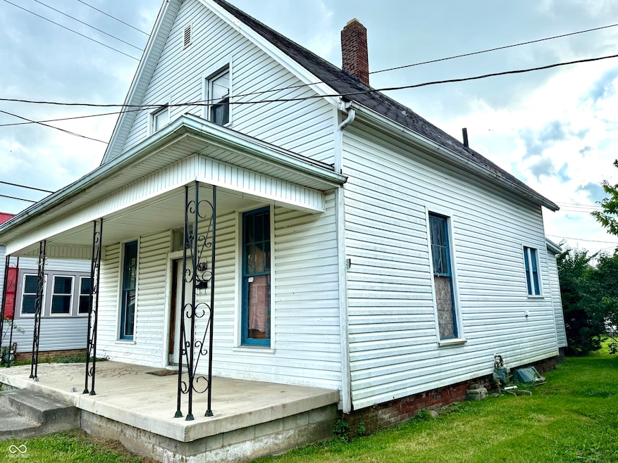 305 S Proud St, Muncie, IN 47305 - photo 1