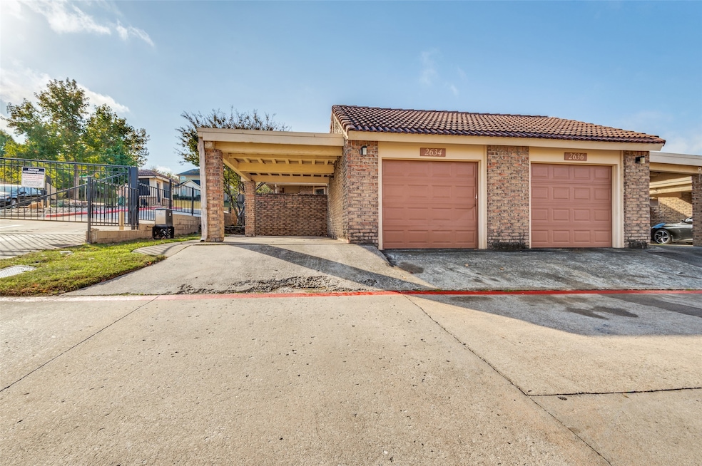 2634 Encina unit 1, Irving, TX 75038 - photo 1