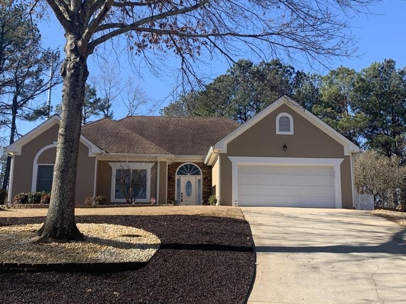 Beautiful Ranch! 3 Bedrooms and 2 baths! Culdesac 