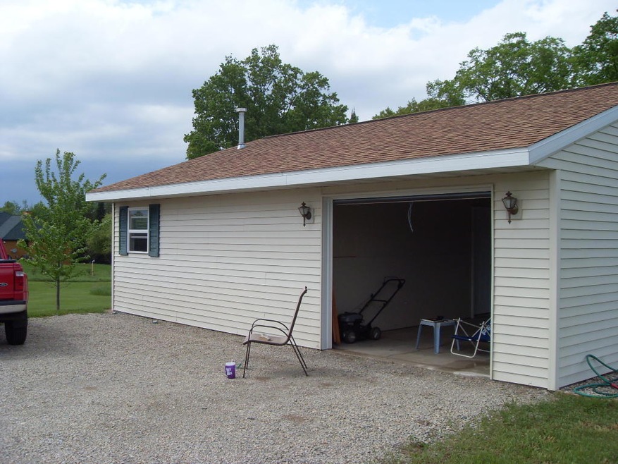 W6334 Cty Gg Rd, Lake, WI 54114 - photo 1