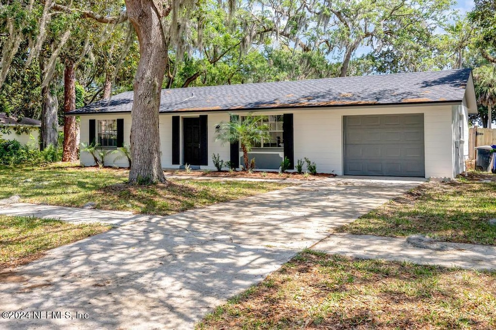 Sold $330,000 • Co-Listing Agent