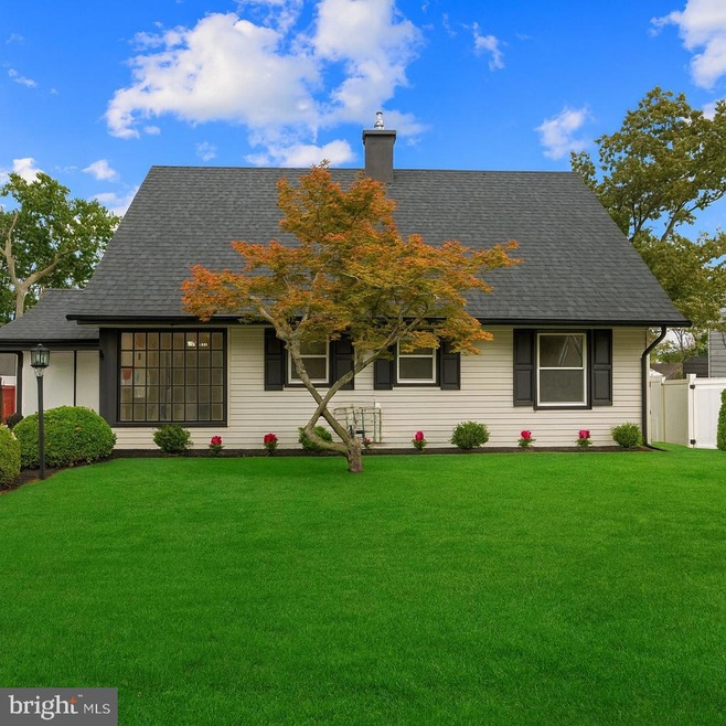 Under Contract $369,000