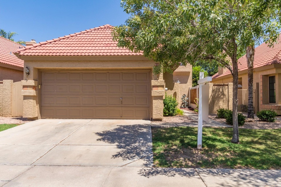 847 N Kenneth Place, Chandler, AZ 85226 - photo 1