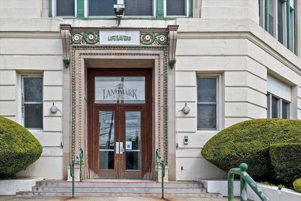 The Landmark unit 613, Port Chester, NY 10573 - photo 1