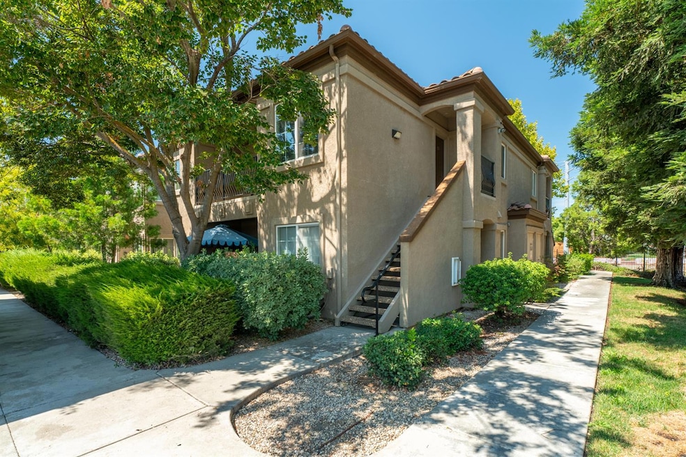 Sold $322,000 • Co-Listing Agent