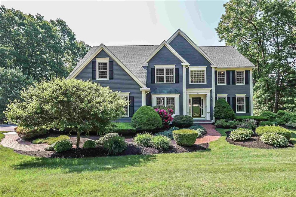 349 Whitford St, Manchester, NH 03104 - photo 1