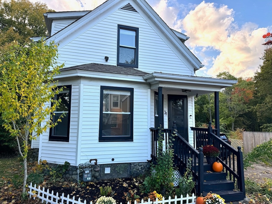 For Sale $449,000 • Co-Listing Agent