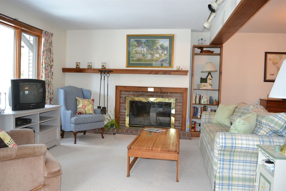 365 Lyman Batcheller Rd unit E, Hartford, VT 05059 - photo 1