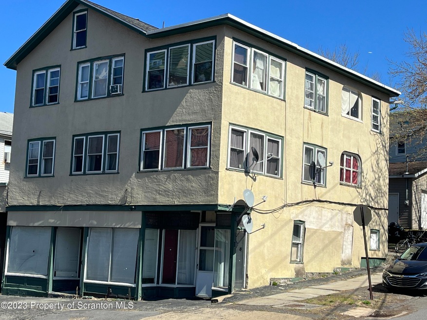 227 S Webster Ave, Scranton, PA 18505 - photo 1