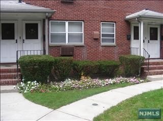 401 W Madison Ave unit 4, Dumont, NJ 07628 - photo 1