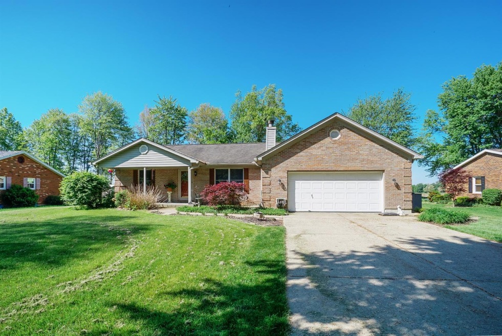 101 Leonard Dr, Blanchester, OH 45107 - photo 1