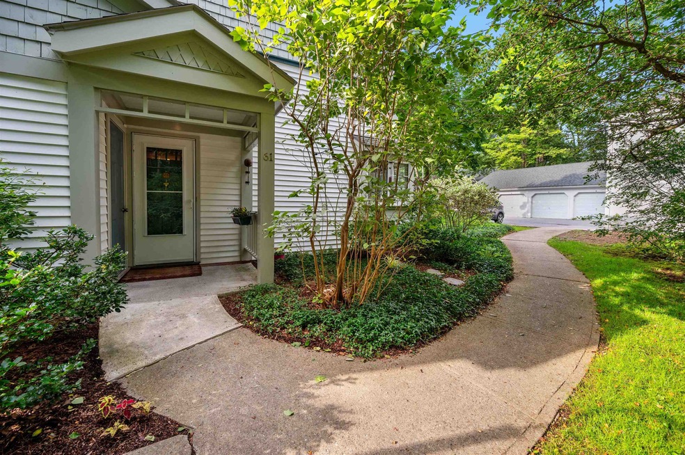 61 Winding Brook Dr, South Burlington, VT 05403 - photo 1