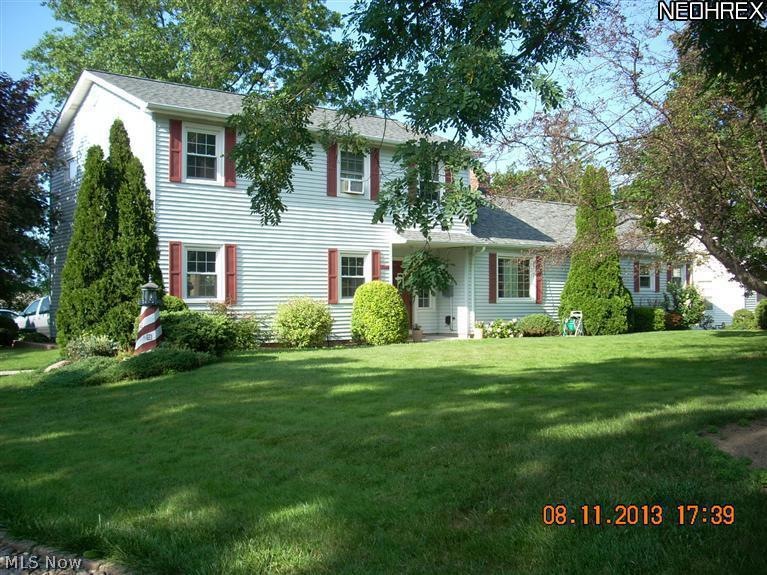 30509 Ridge Rd, Wickliffe, OH 44092 - photo 1