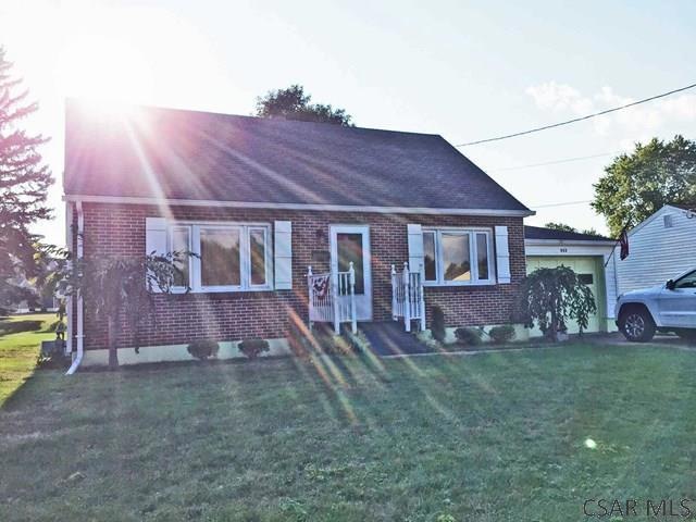 952 Julia Dr, Johnstown, PA 15905 - photo 1