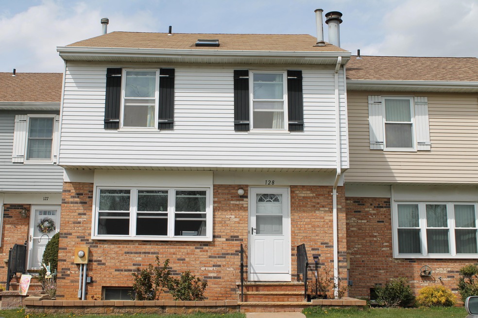 128 Pendleton Place, Old Bridge, NJ 08857 - photo 1
