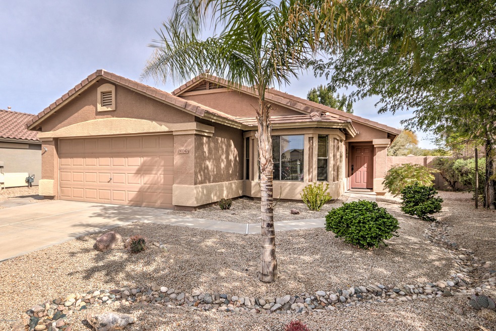 10242 W Knowles Ave-3