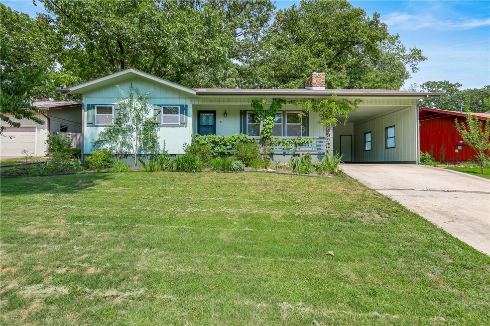 9 Chapel Ln, Bella Vista, AR 72715 - photo 1