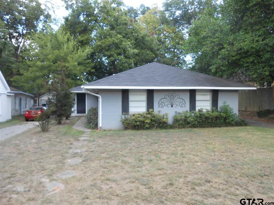 1912 Jarrel Ave, Tyler, TX 75701 - photo 1