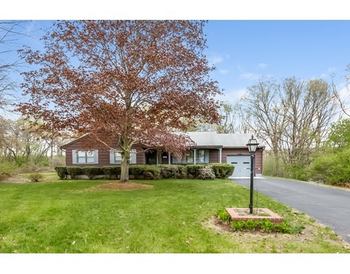 19 Pilgrim Rd, Lawrence, MA 01843 - photo 1