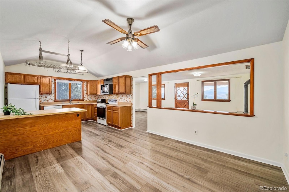 Under Contract $520,000