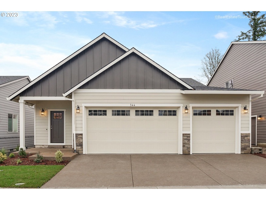 344 S 7th St, Carlton, OR 97111 - photo 1