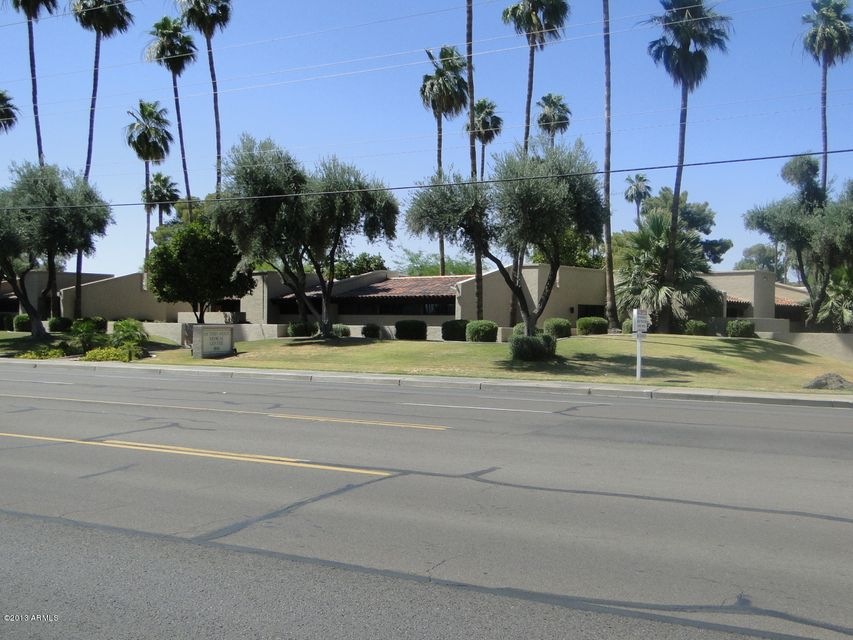 2034 E Southern