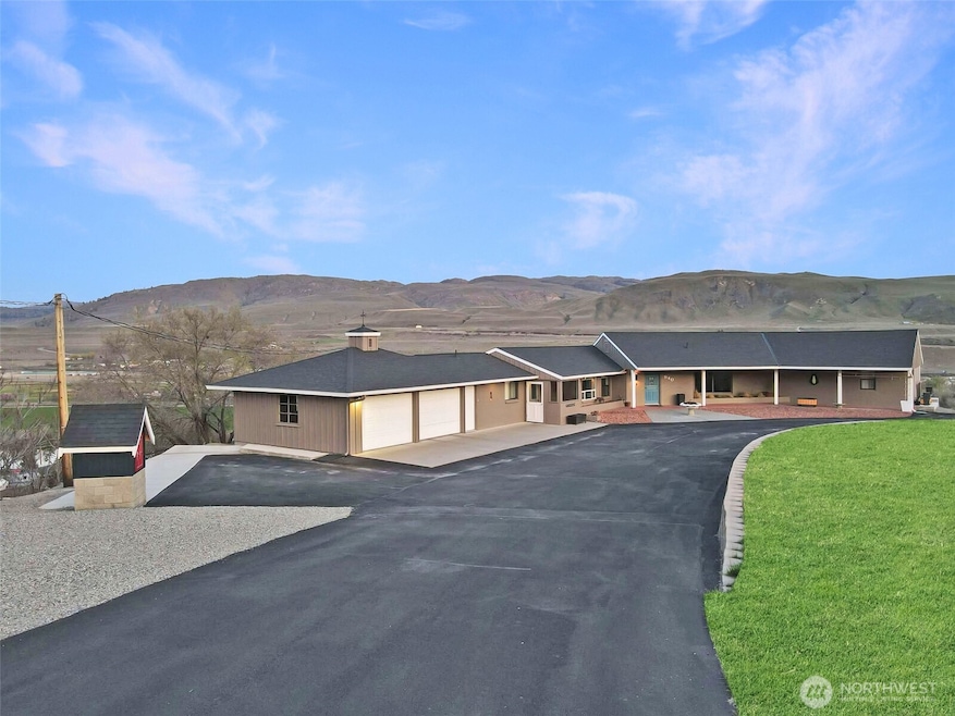 For Sale $655,000 • Co-Listing Agent