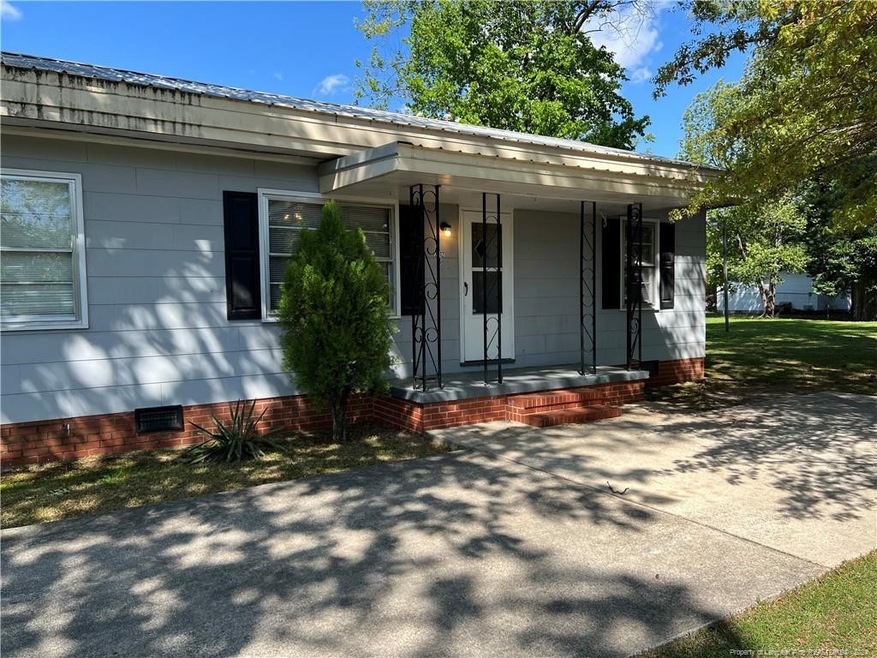 2812 Arlington Ave unit B, Fayetteville, NC 28303 - photo 1