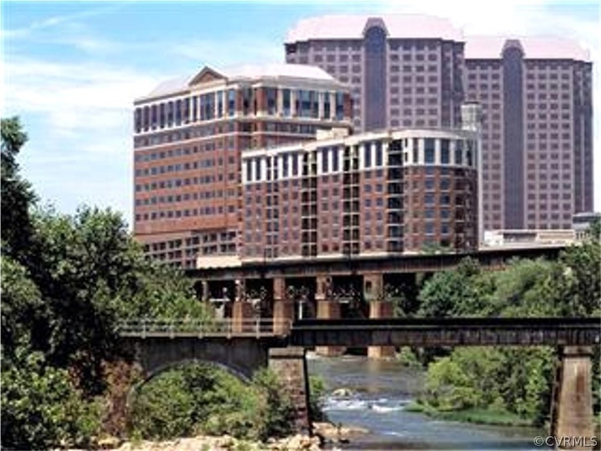 Top floor penthouse at Riverside on the James