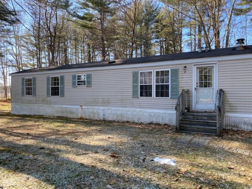 8 Julia Ave, Rochester, NH 03867 - photo 1