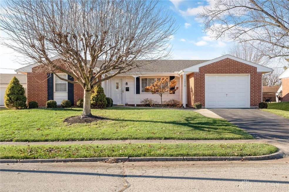 1670 Navajo Dr, Xenia, OH 45385 - photo 1