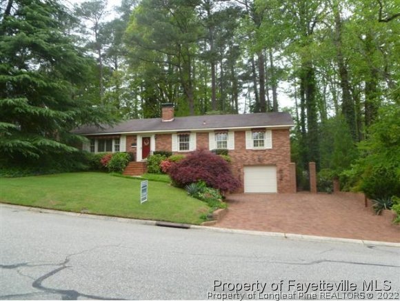 2521 N Edgewater Dr, Fayetteville, NC 28303 - photo 1