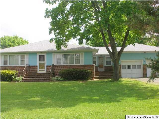 445 W Farms Rd, Farmingdale, NJ 07727 - photo 1