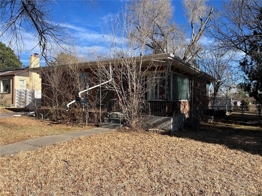 2916 8th Ave, Pueblo, CO 81008 - photo 1