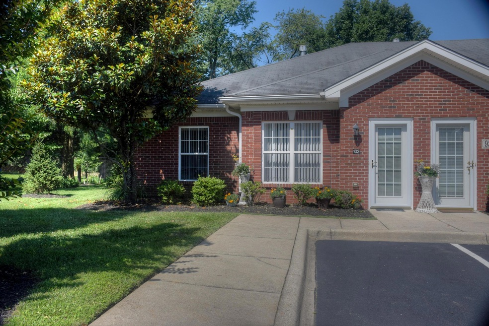 9302 Pine Lake Dr. #102