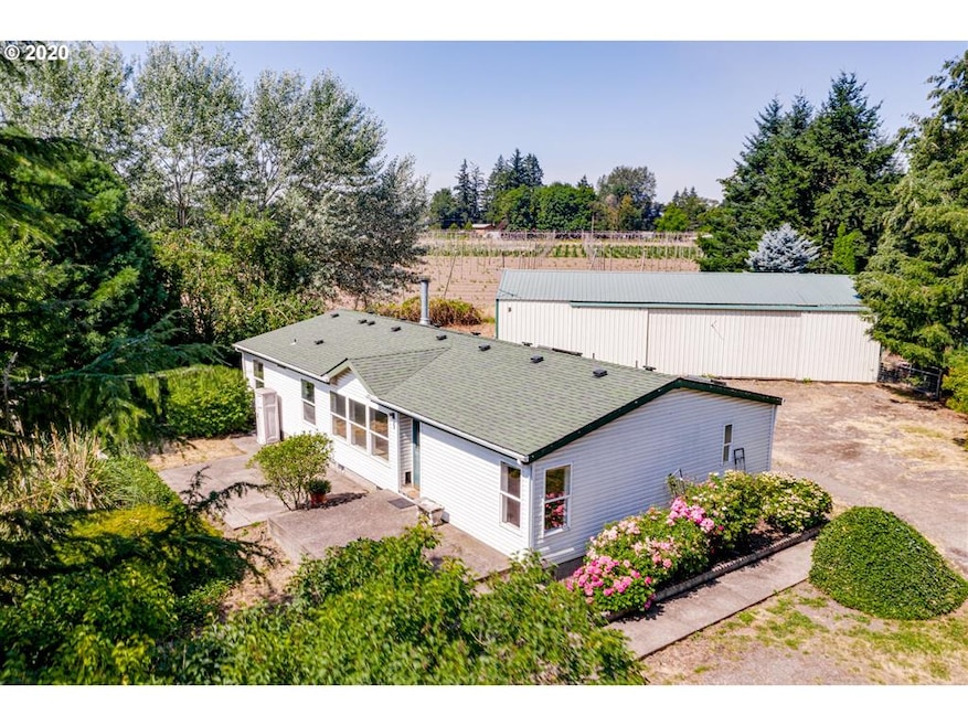 18715 Shirley Ave NE, Hubbard, OR 97032 - photo 1