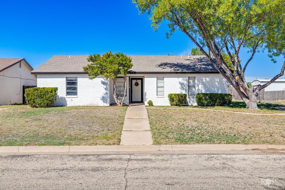 1334 Tres Rios Cir, San Angelo, TX 76903 - photo 1