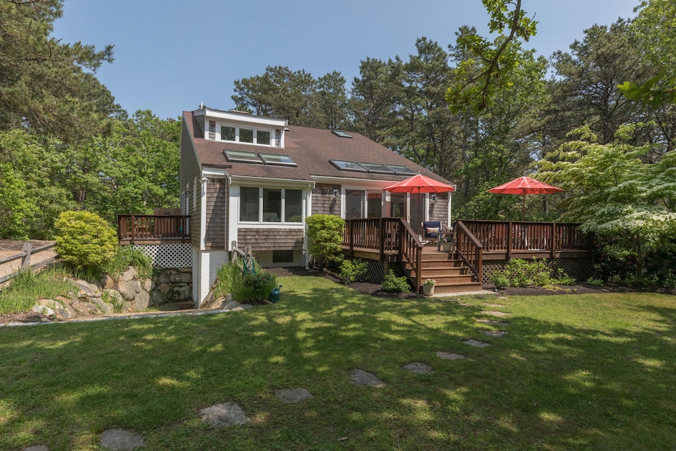 Welcome to your beach house retreat!